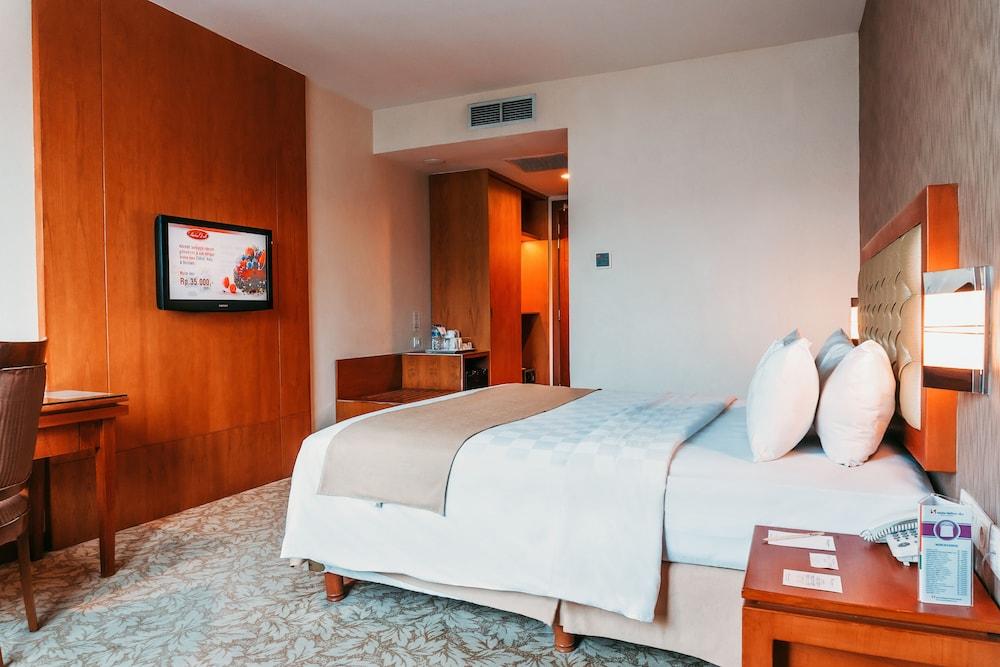 Swiss-Belinn Ska Pekanbaru Exterior foto